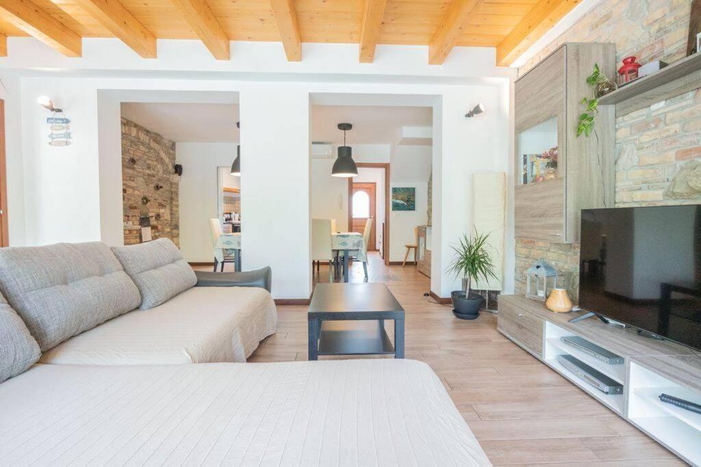 Lovely House In The Peacefull Place Of Grado
