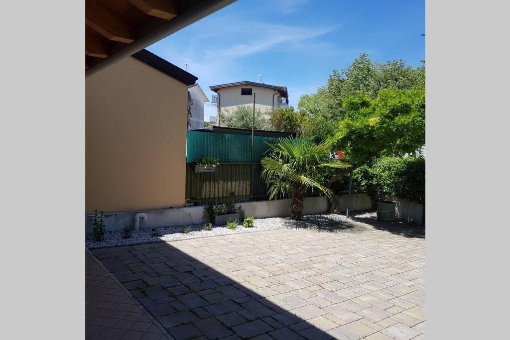 Lovely House In The Peacefull Place Of Grado